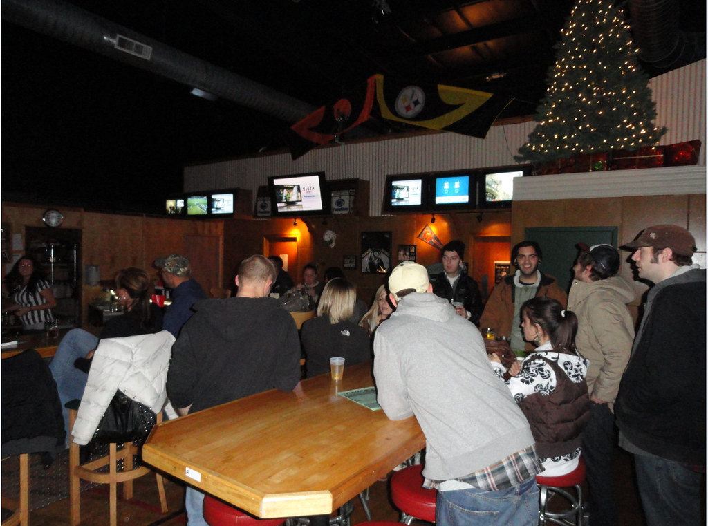 Legends Bistro Bali: A Sports Bar Like No Other